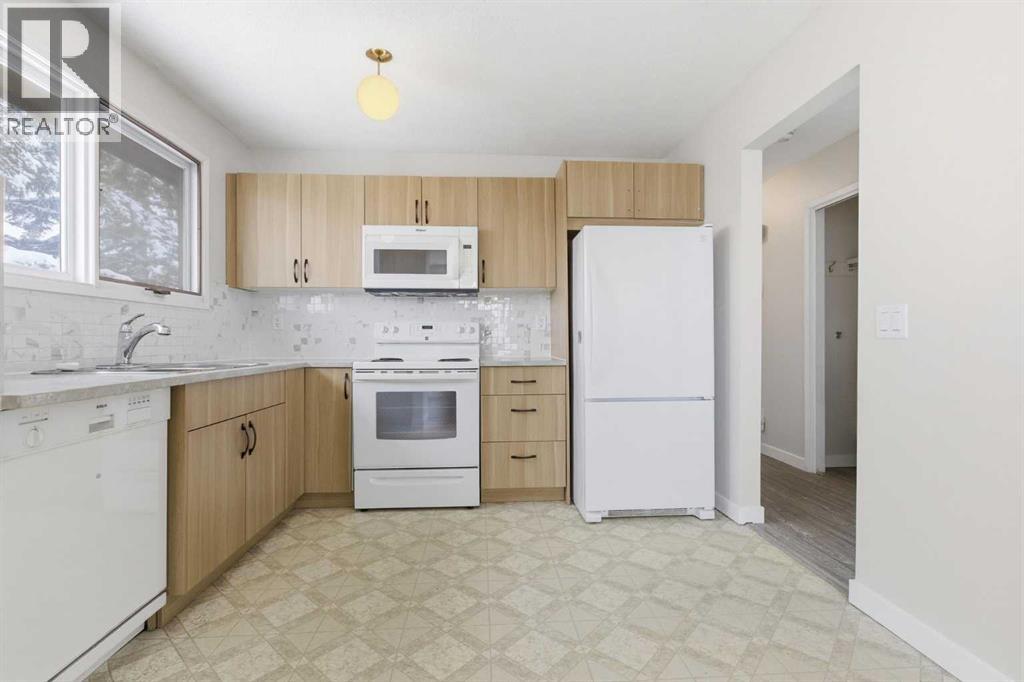 32 Fonda Mews Se Property Photo 10