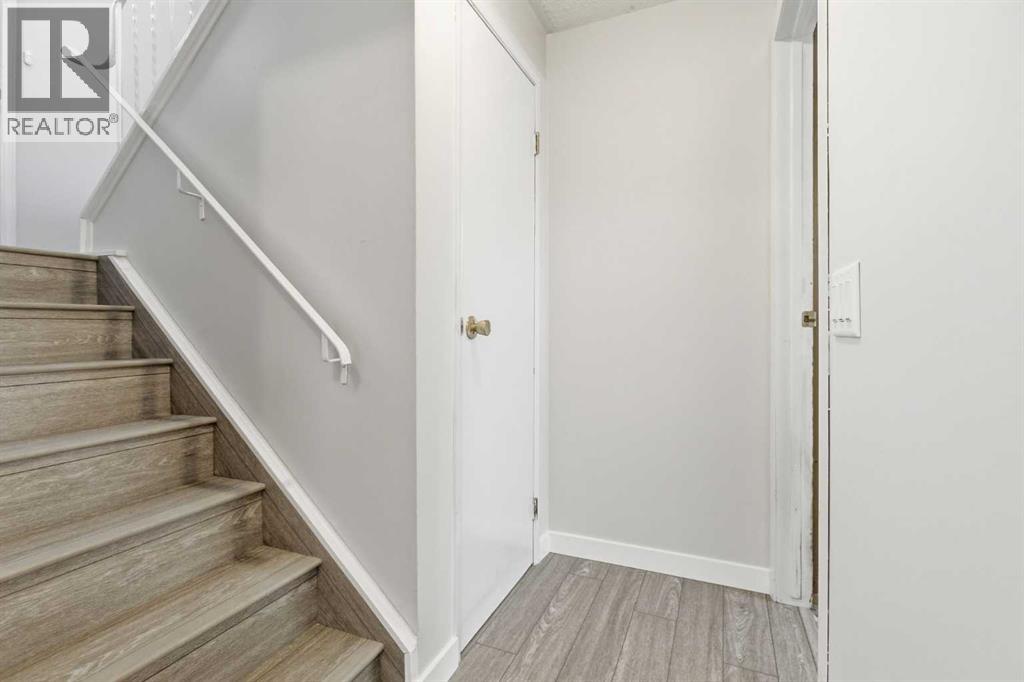 32 Fonda Mews Se Property Photo 22
