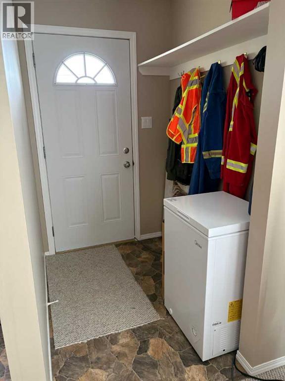 201 A&b First Street Property Photo 8