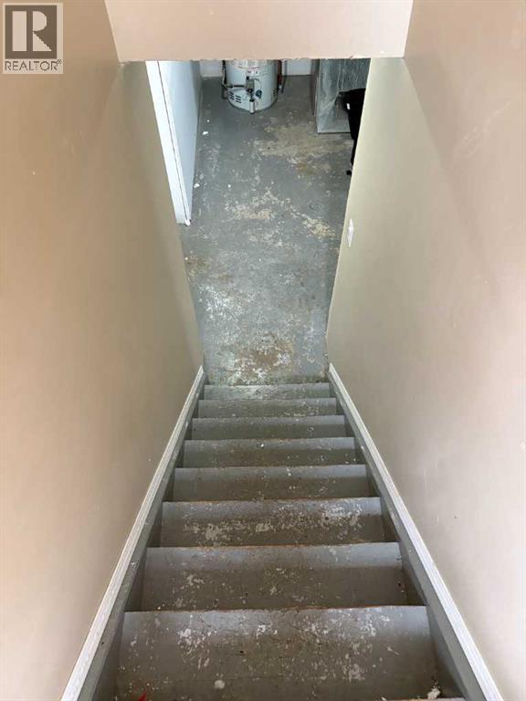 201 A&b First Street Property Photo 9