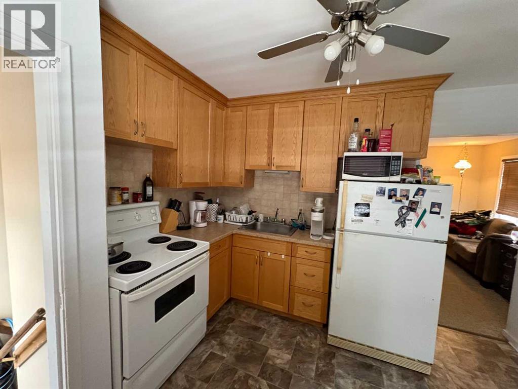 201 A&b First Street Property Photo 10