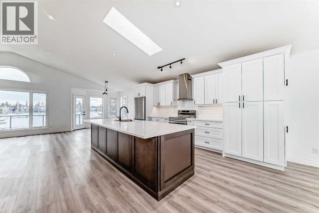 228 Woodside Crescent Nw Property Photo 11