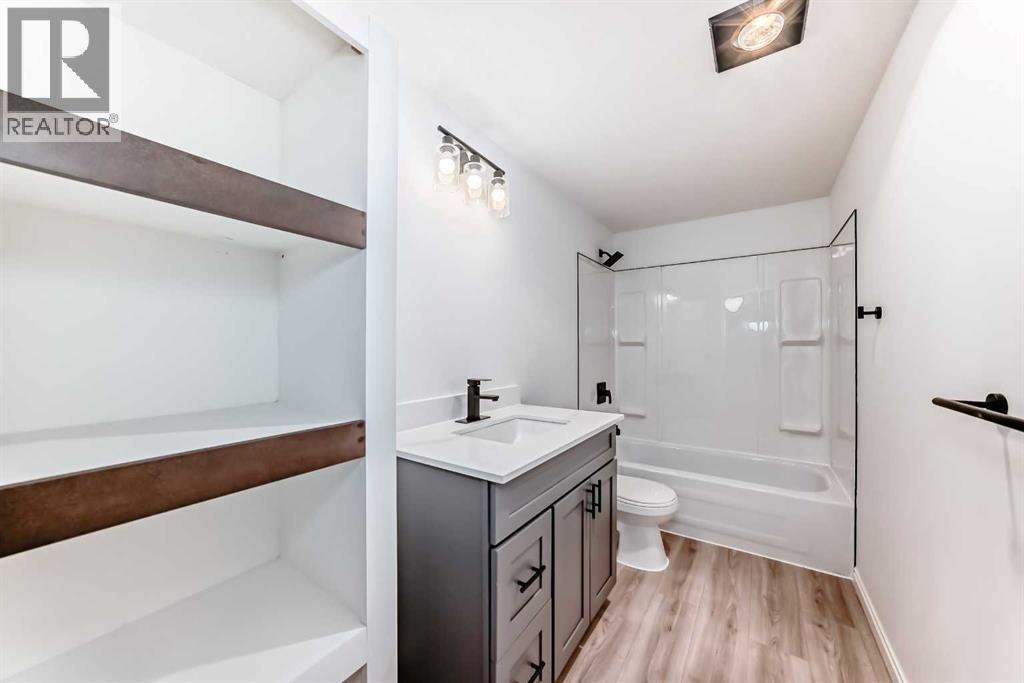 228 Woodside Crescent Nw Property Photo 44