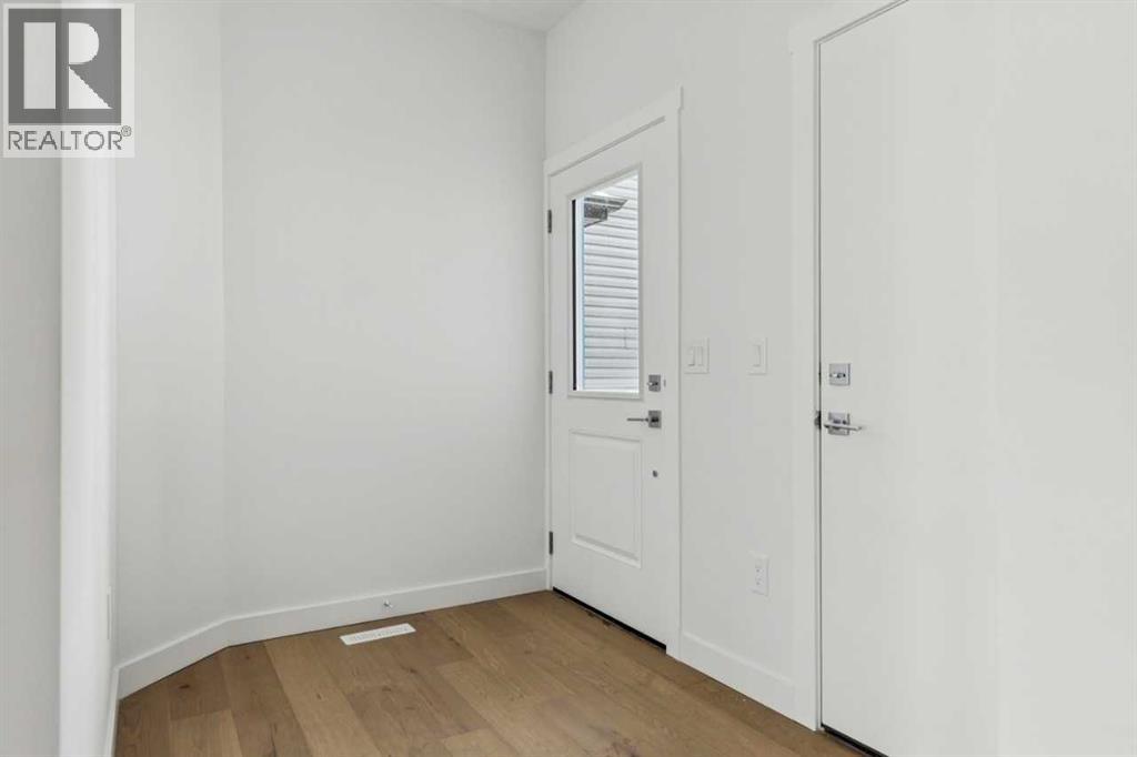 25 Linden Place Property Photo 4