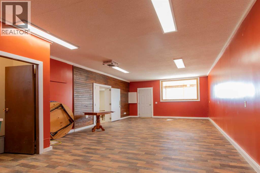60 Main Avenue Nw Property Photo 8
