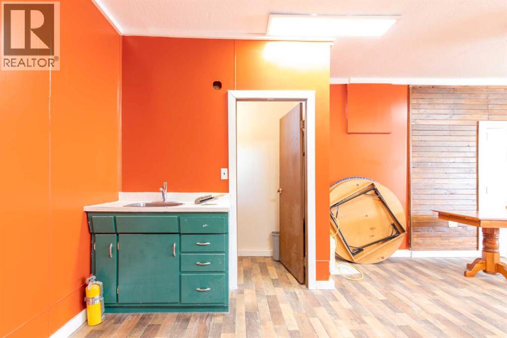 60 Main Avenue Nw Property Photo 16