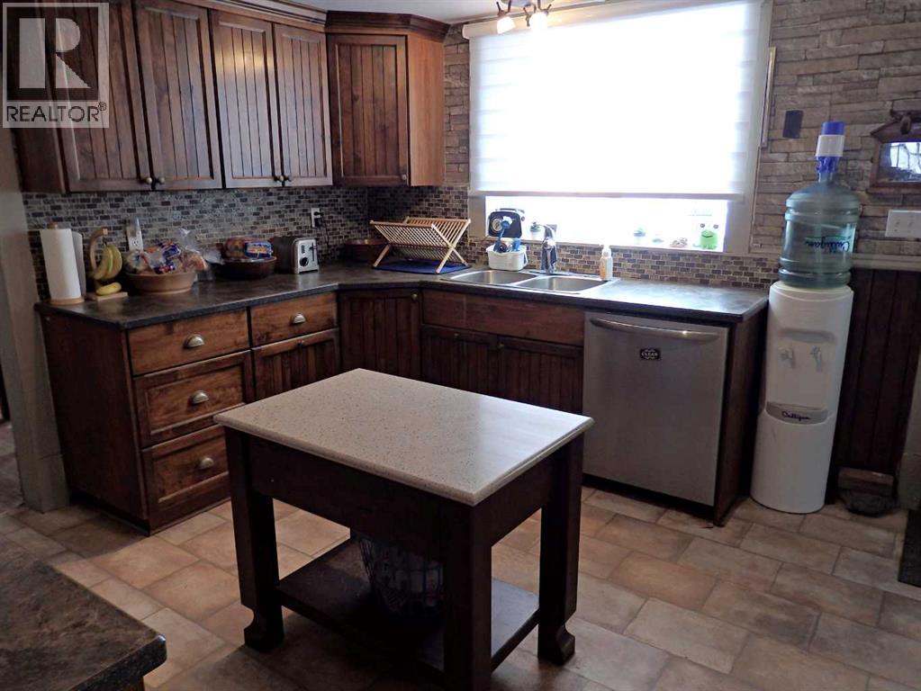 473044 Hw 41 Property Photo 15