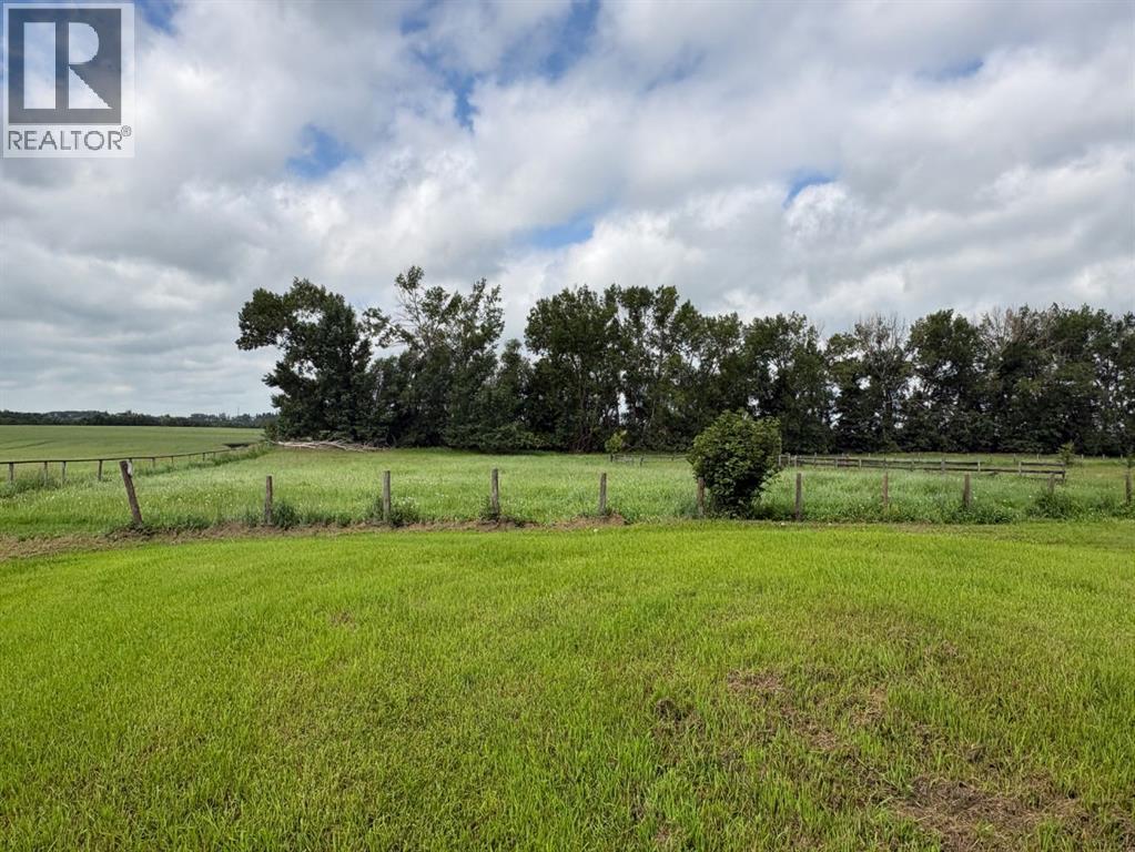 431028 Range Road 255 Property Photo 6