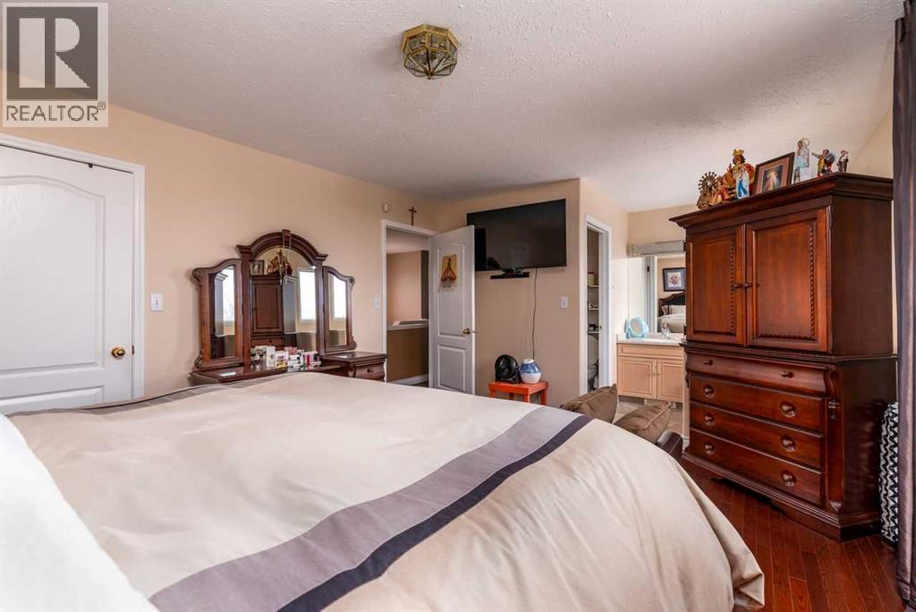 4002 60 Avenue Property Photo 22