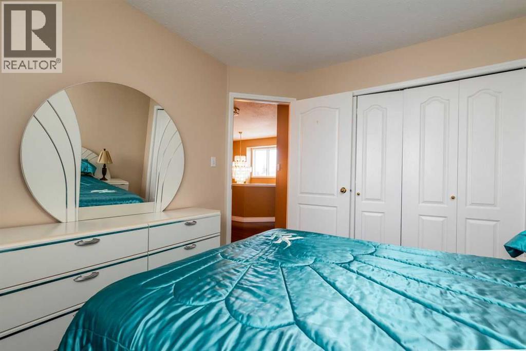 4002 60 Avenue Property Photo 26