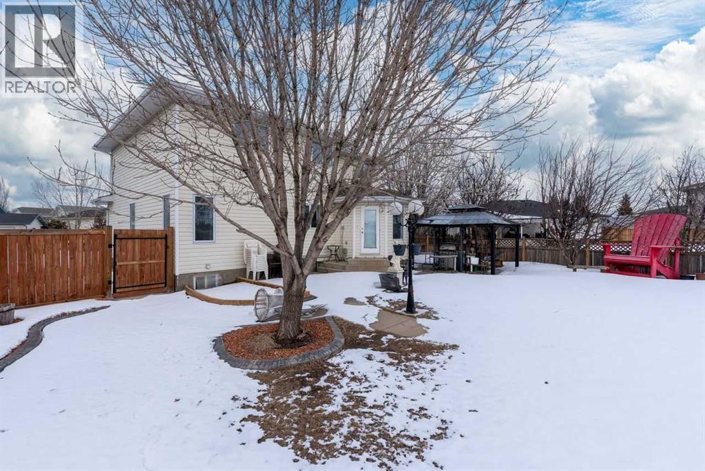 4002 60 Avenue Property Photo 46