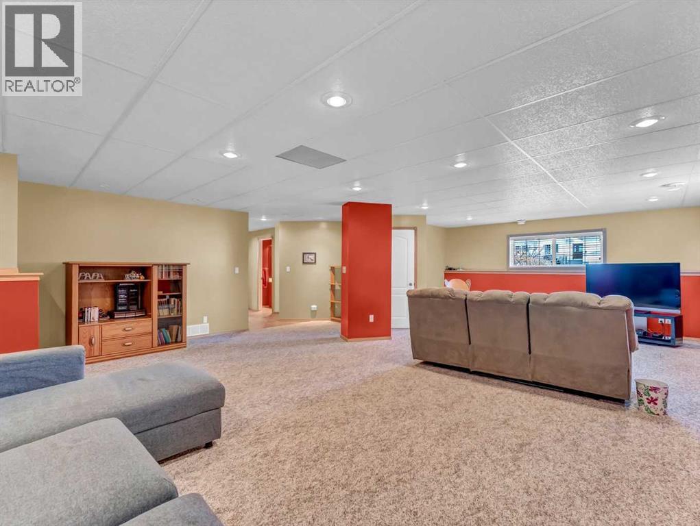 99 Greystone Close Property Photo 25