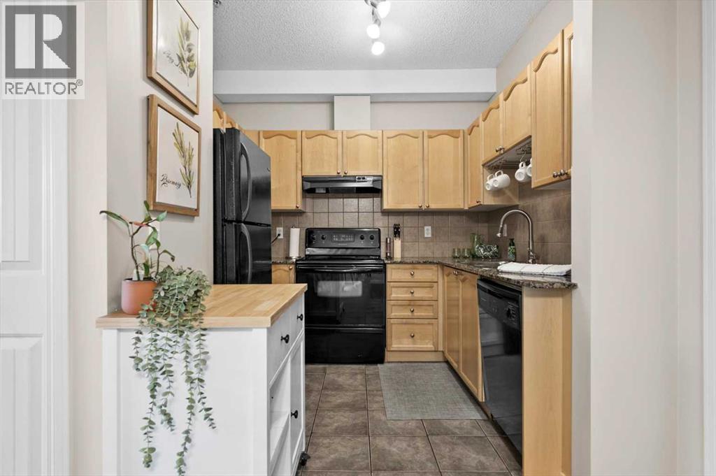 8 Prestwick Pond Terrace Southeast Property Photo 6