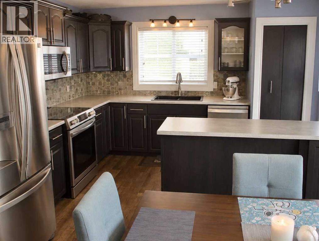 505 4th Street Ne Property Photo 2