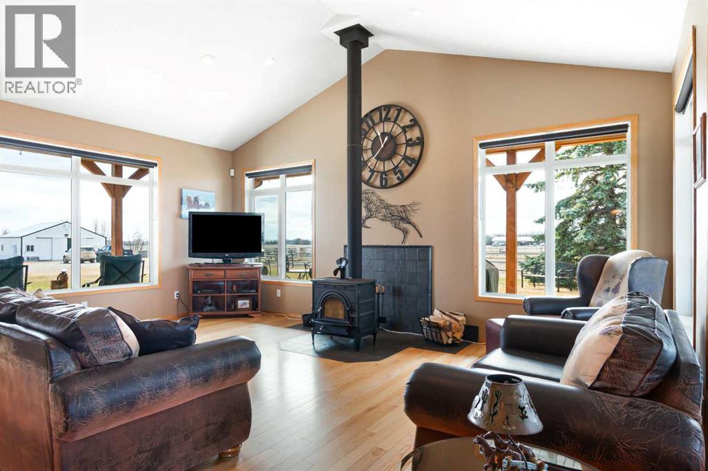 34126 Range Road 20 Property Photo 10