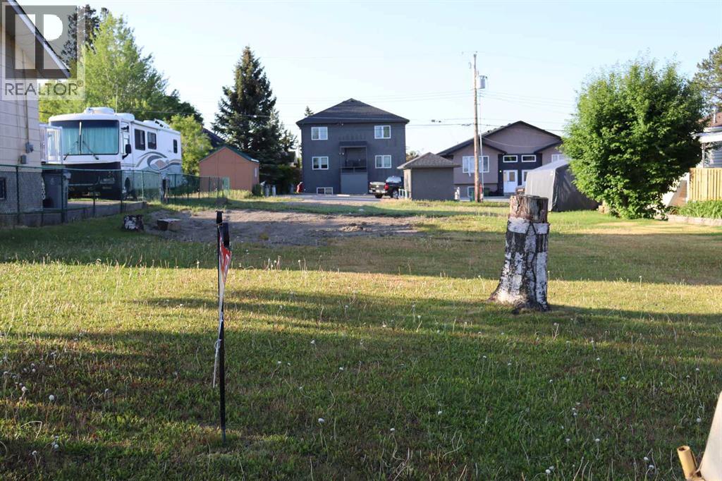 5115 8 Avenue Property Photo 2