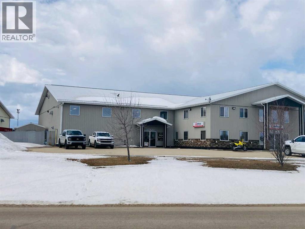 3430 33 Street Property Photo 2