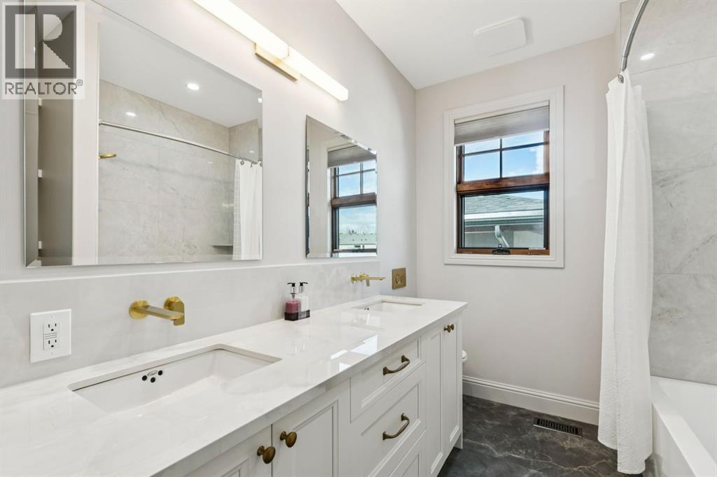 2908 Toronto Crescent Nw Property Photo 25