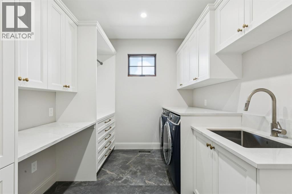 2908 Toronto Crescent Nw Property Photo 26