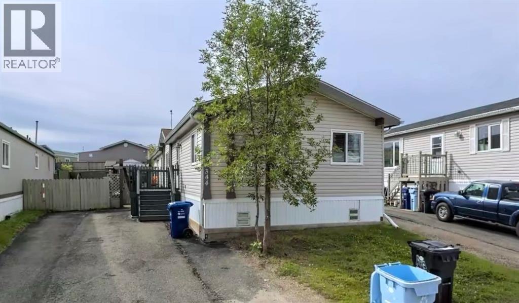 344 Grey Crescent Property Photo 1