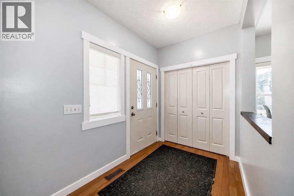 104 Panamount Terrace Nw Property Photo 3