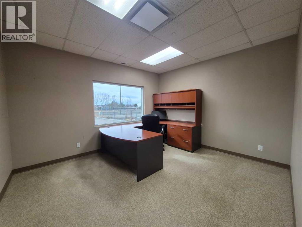 5815 49 Avenue Property Photo 12