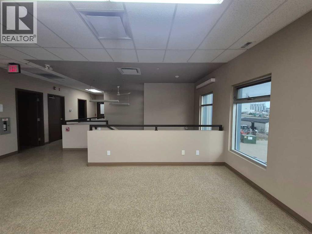 5815 49 Avenue Property Photo 17