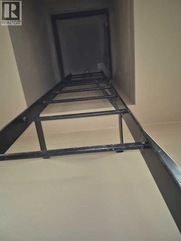 5815 49 Avenue Property Photo 22