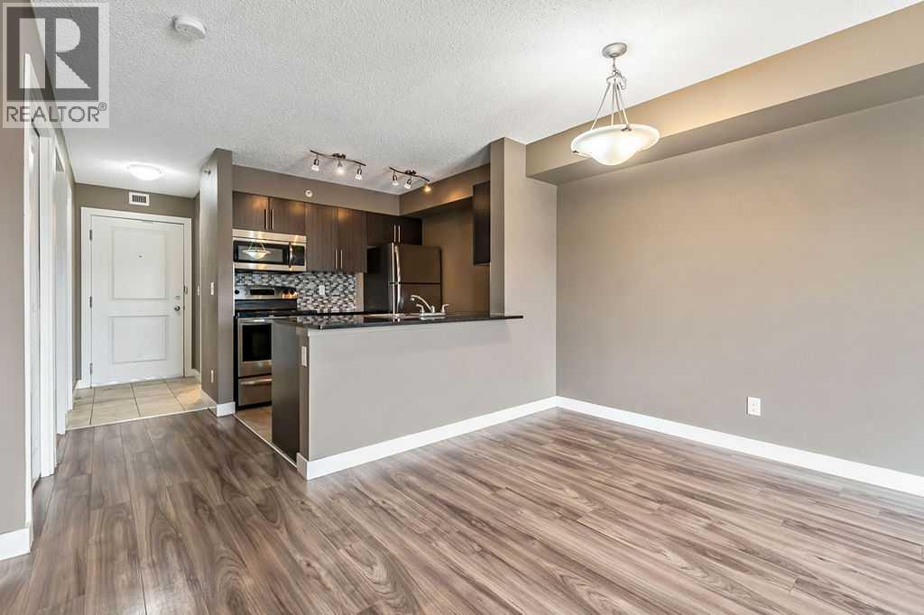 403 Mackenzie Way Southwest Property Photo 11