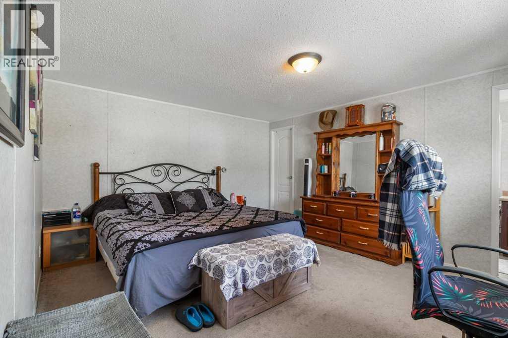 6 Baywood Place Property Photo 12
