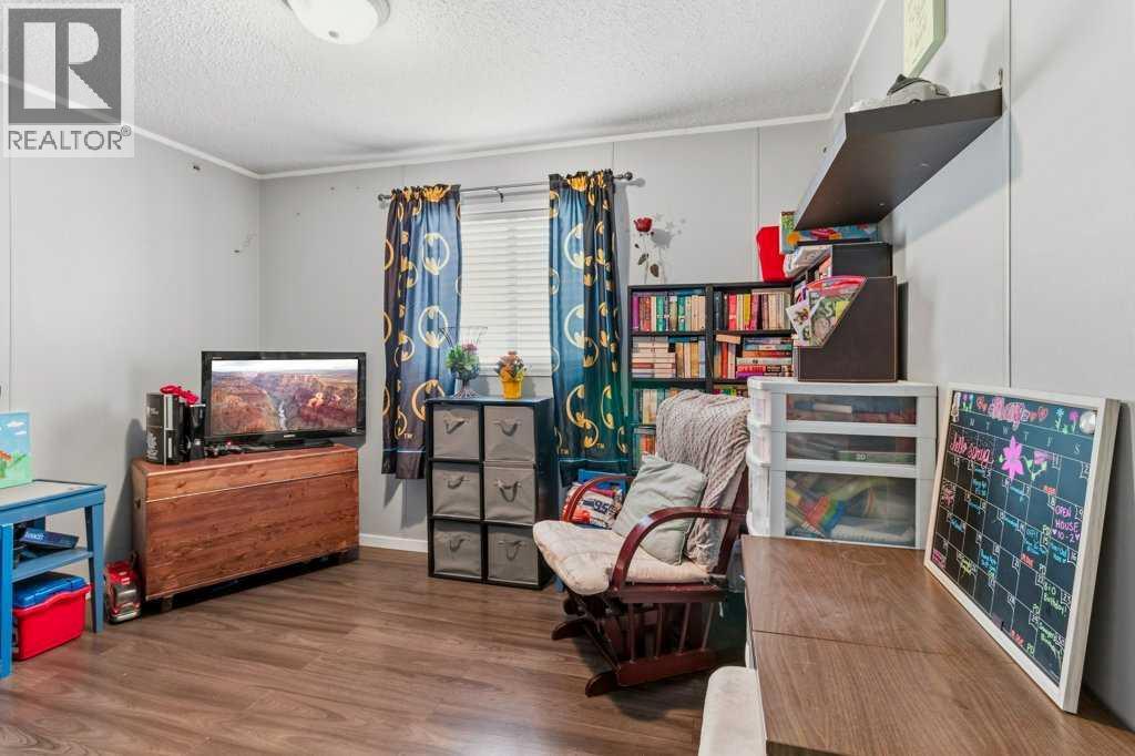 6 Baywood Place Property Photo 16