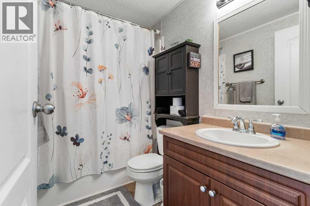 6 Baywood Place Property Photo 17