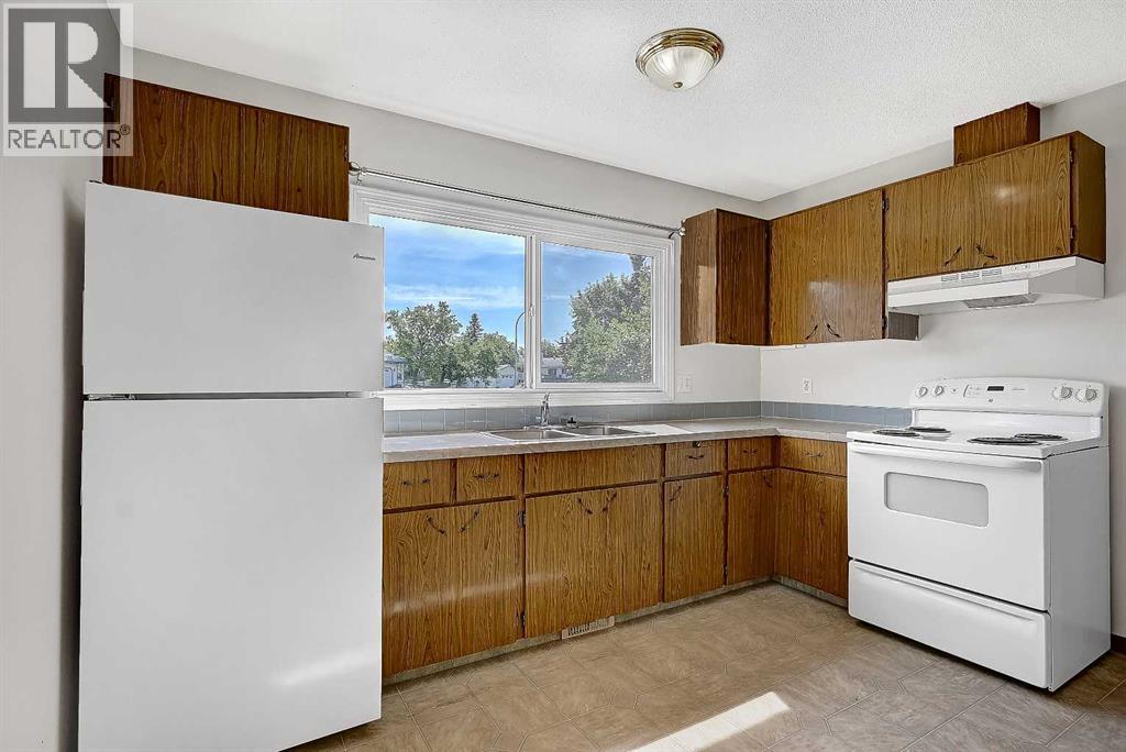 11448 97 Street Property Photo 8