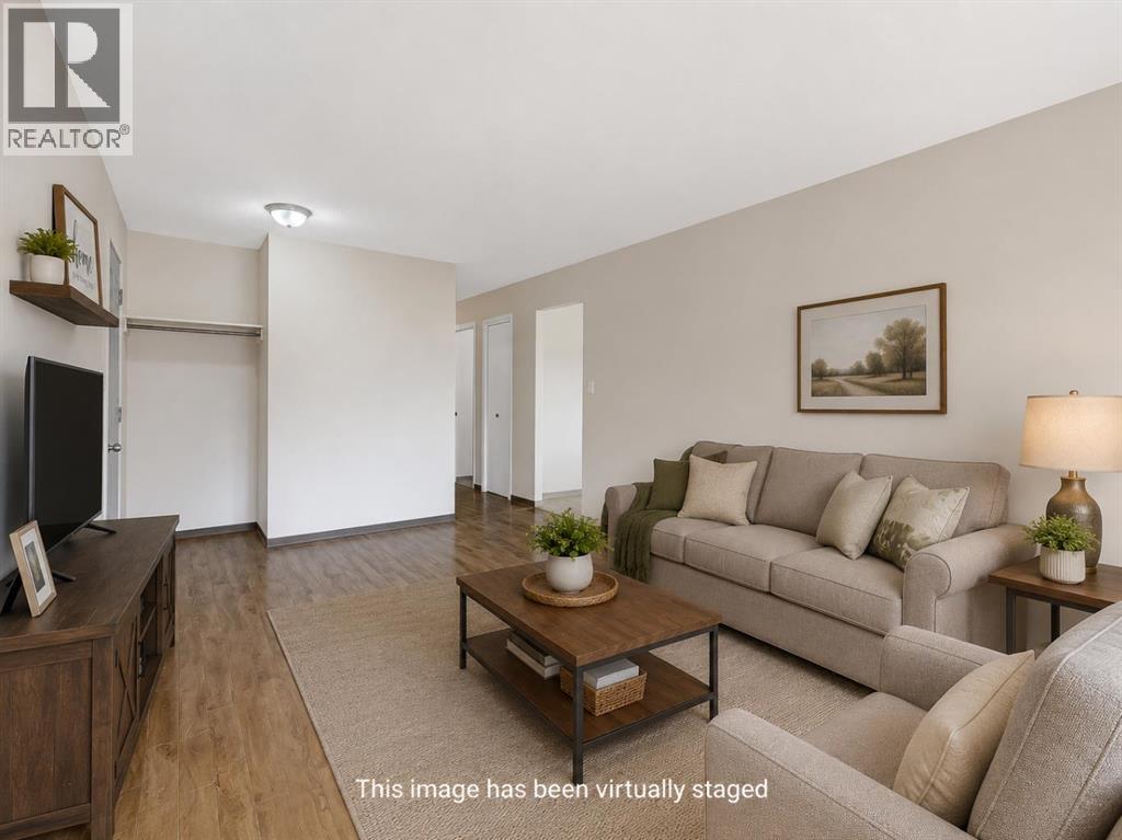 11448 97 Street Property Photo 10