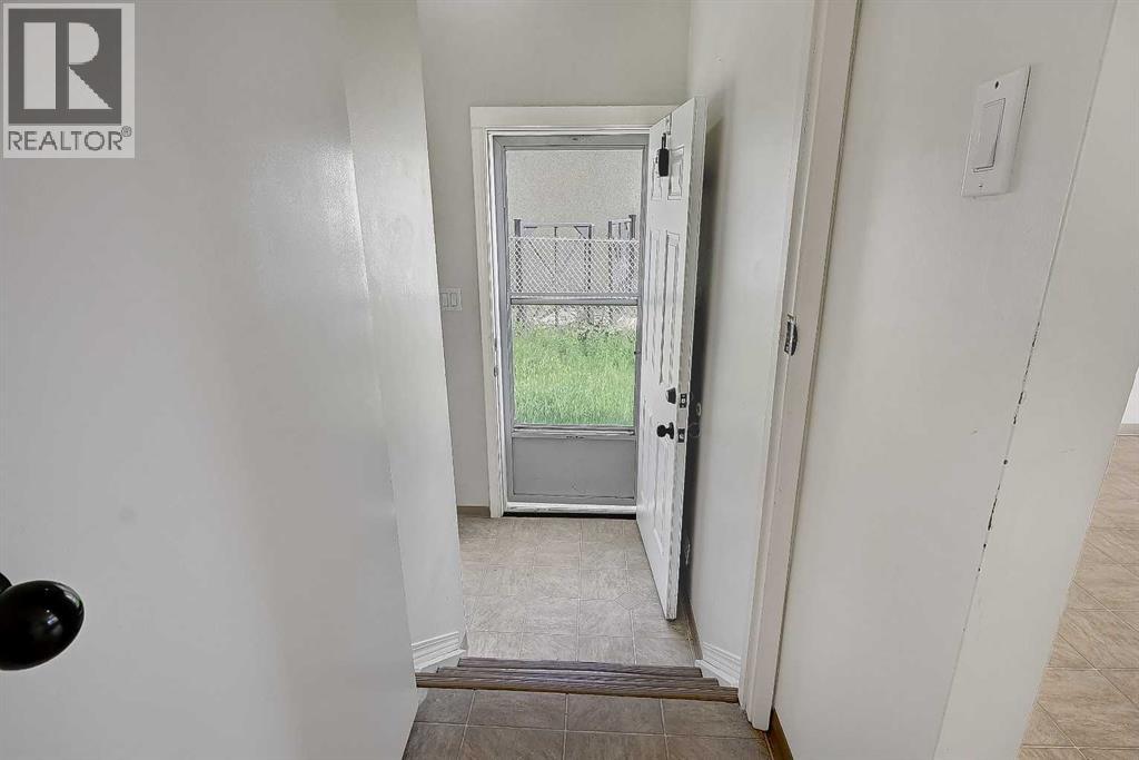 11448 97 Street Property Photo 17