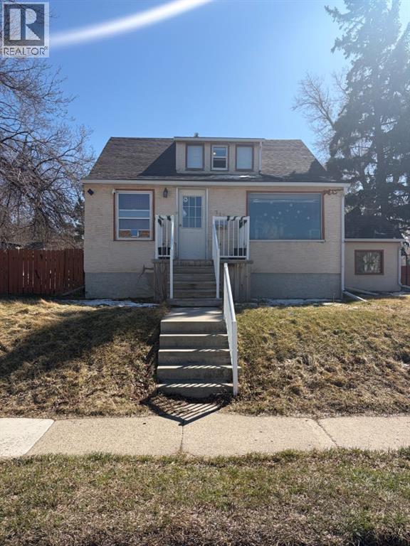 712 9 Avenue S Photo de la propriété 1