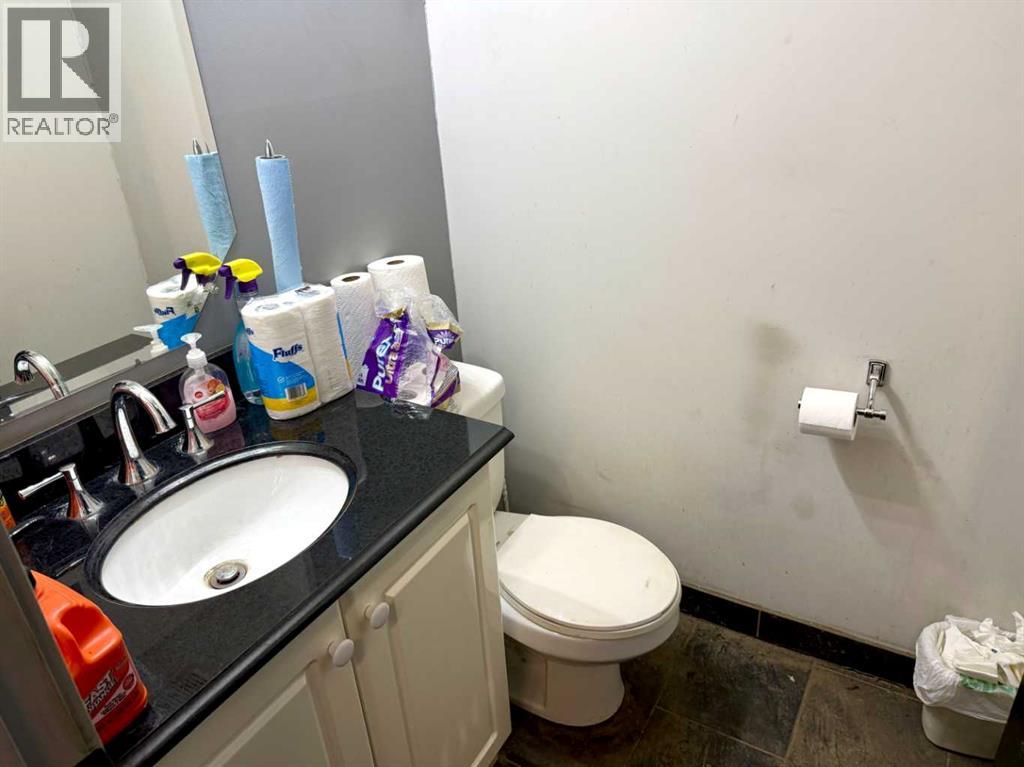 4608 62 Street Property Photo 12