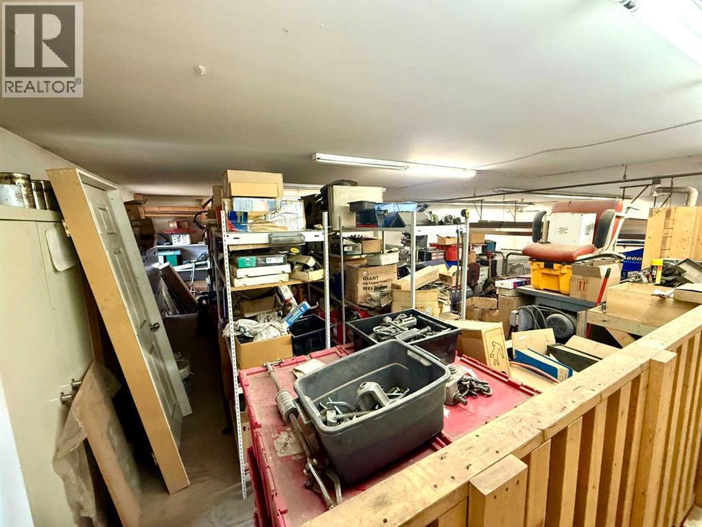 4608 62 Street Property Photo 15