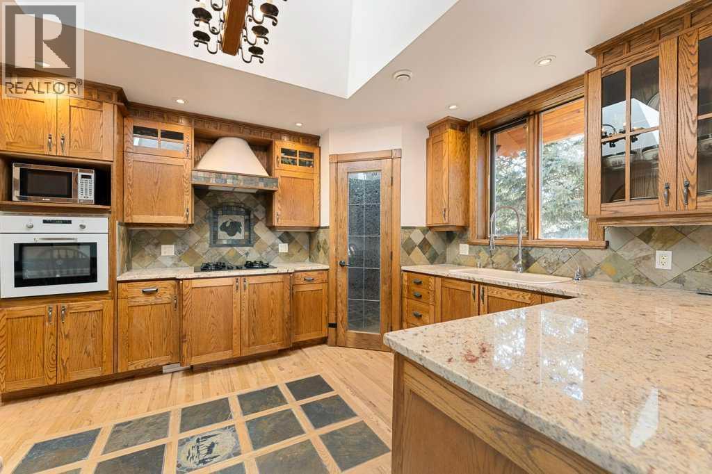 764 East Chestermere Drive Property Photo 13