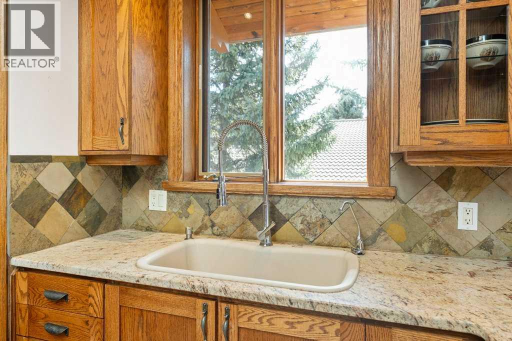 764 East Chestermere Drive Property Photo 14