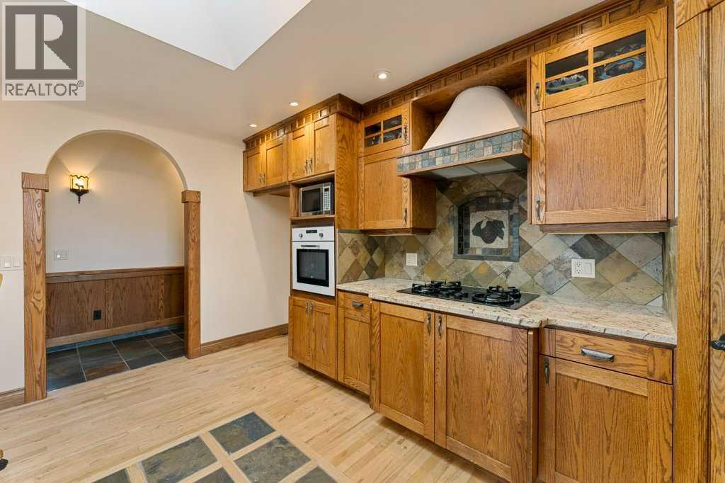 764 East Chestermere Drive Property Photo 16