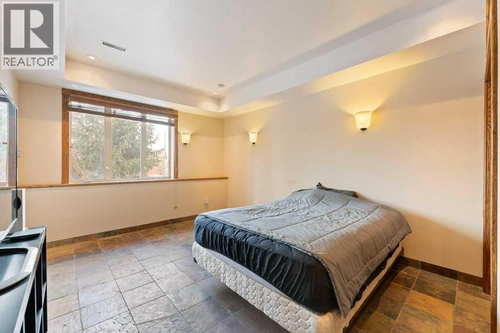 764 East Chestermere Drive Property Photo 34