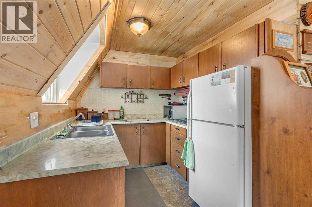 1447 Lakeview Drive Property Photo 7