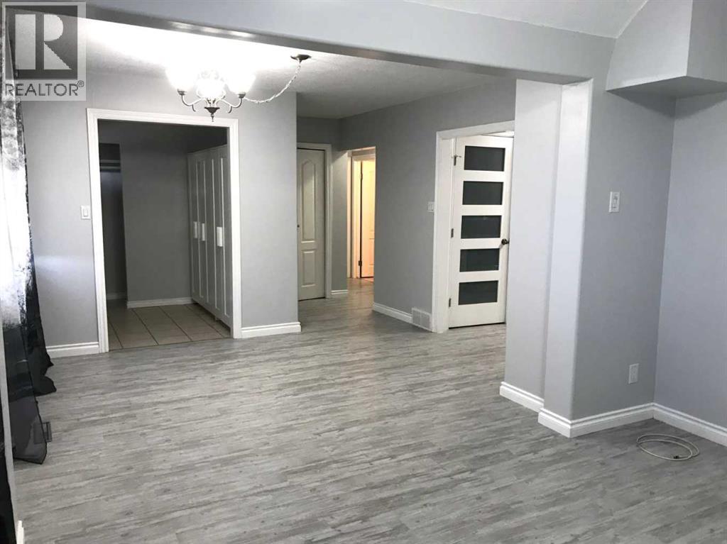 10531 104 Avenue Property Photo 6