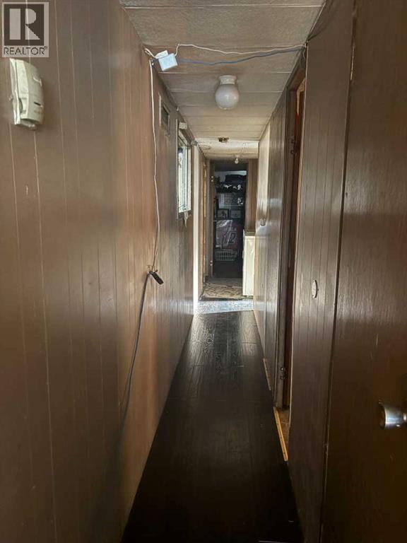 5311 60 Street Property Photo 14