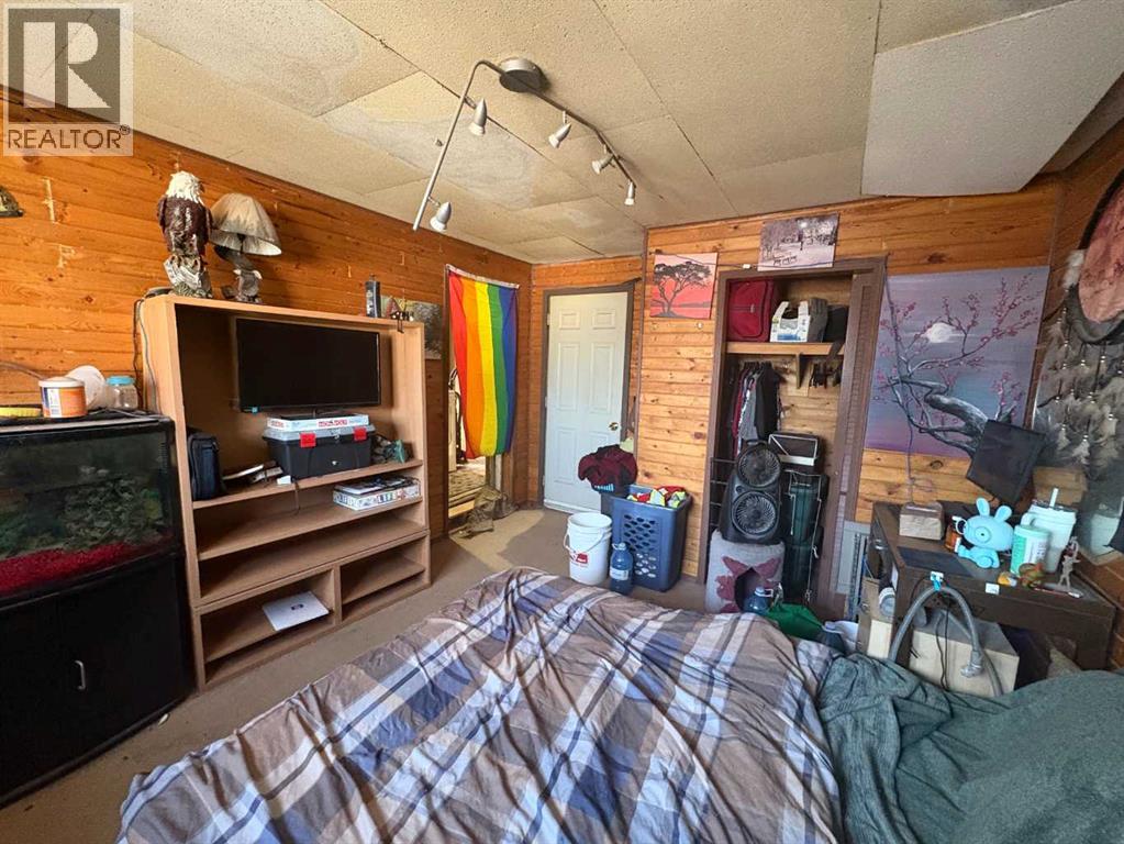 5311 60 Street Property Photo 22