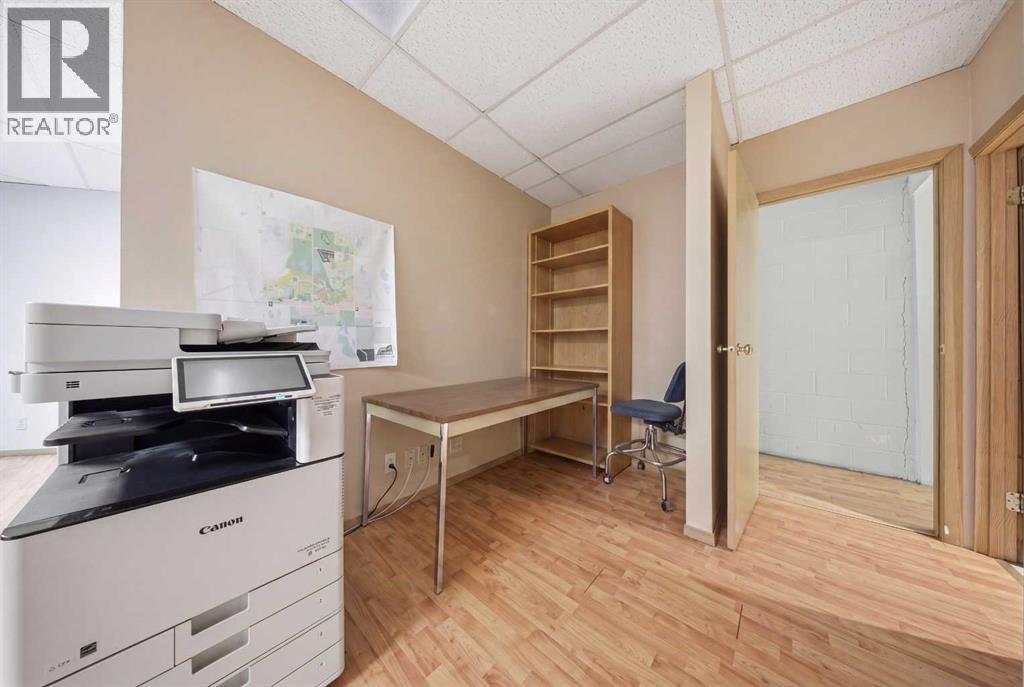 122 2 Avenue Property Photo 19