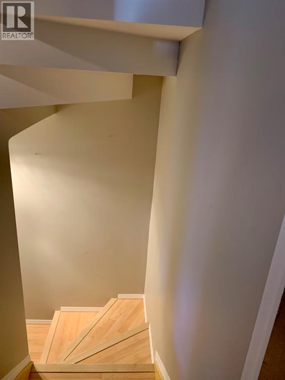 9106 93 Ave Property Photo 27