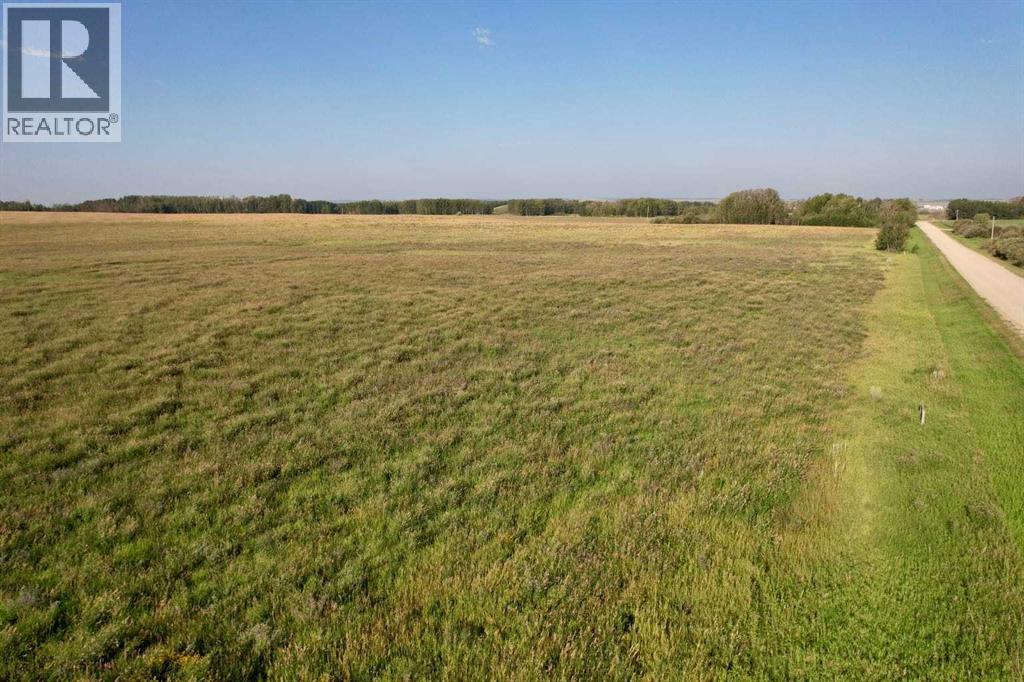 In Kneehill County Property Photo 3