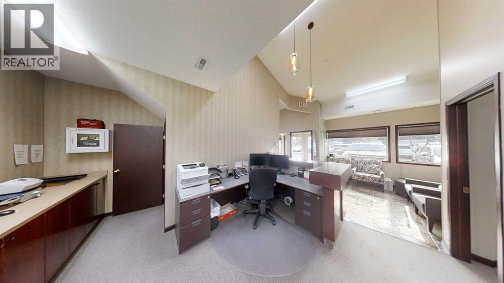 9824 97 Avenue Property Photo 10